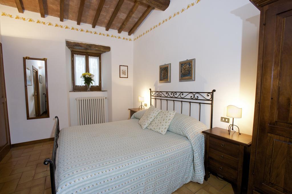 Brigolante Guest Apartments Assisi Szoba fotó